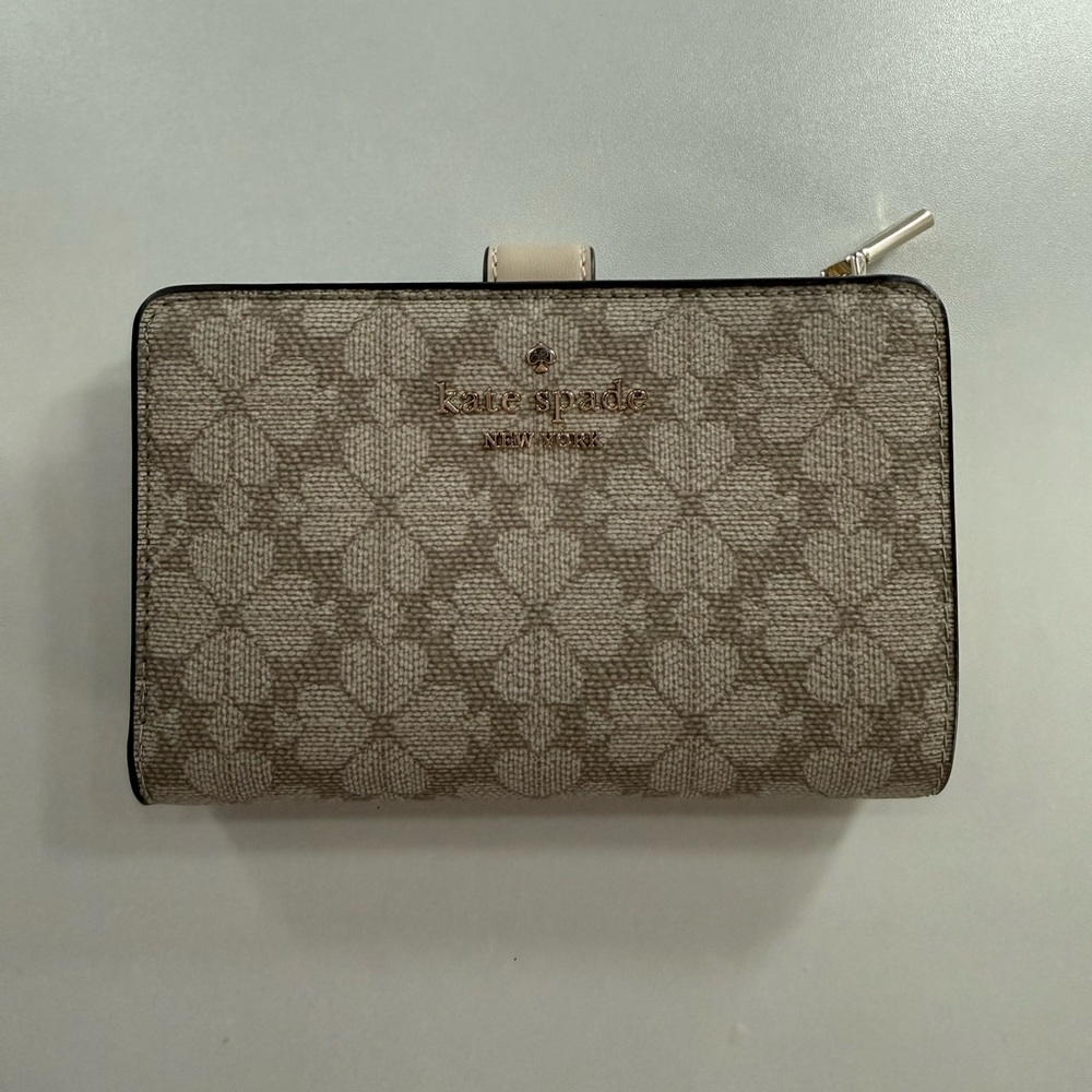 Kate Spade Tan Floral Pattern Wallet